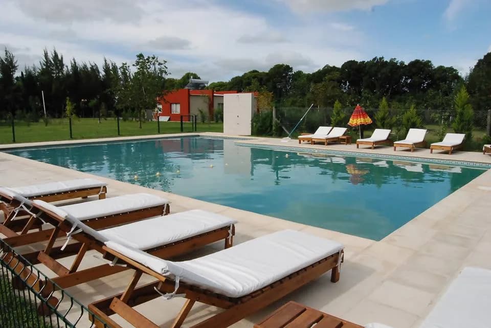 Pileta y solarium
